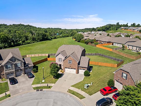 2nd image of 995 Waterstone Dr
