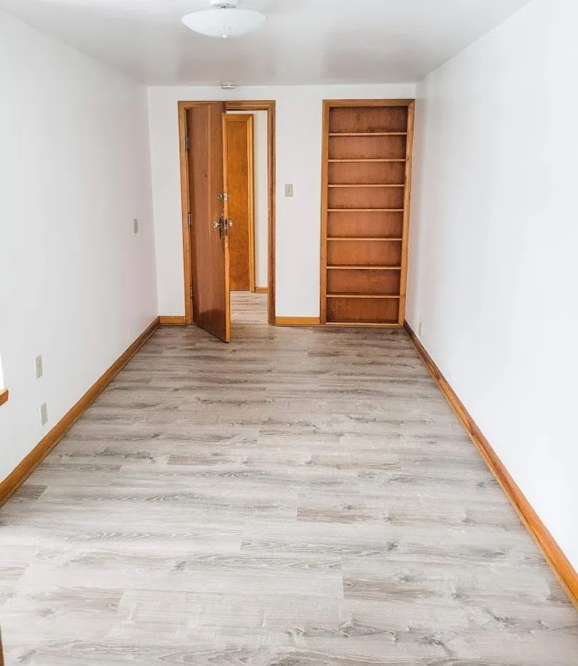 820 Bellevue Ave — Photo 2