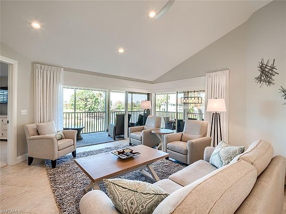 3rd image of 8231 Grand Palm DR #3