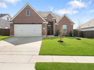 5012 Greyrock Dr, Bryan, TX 77802