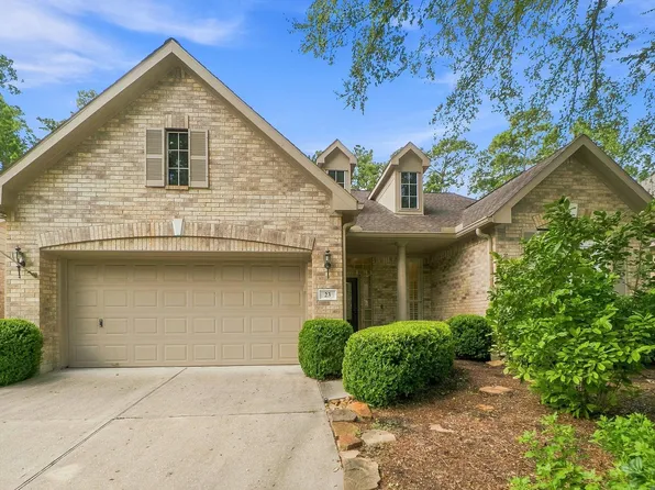 23 S Belfair Pl, Spring, TX 77382