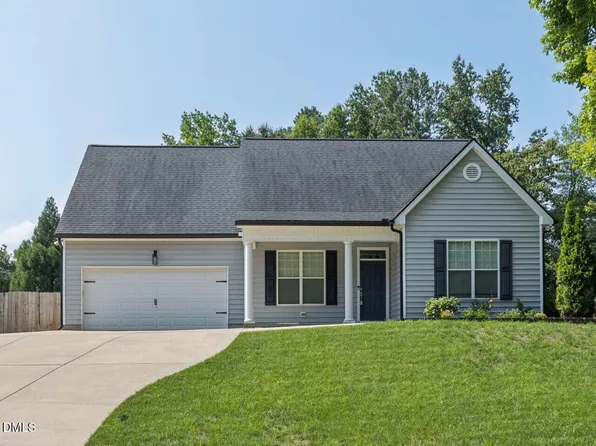 217 W Elm Ave, Holly Springs, NC 27540