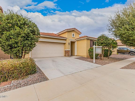 3rd image of 4228 W COLES Road