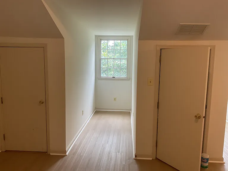 28 Tenby Ct — Photo 29