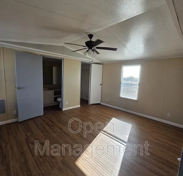 3300 Voight Blvd #281 — Photo 9
