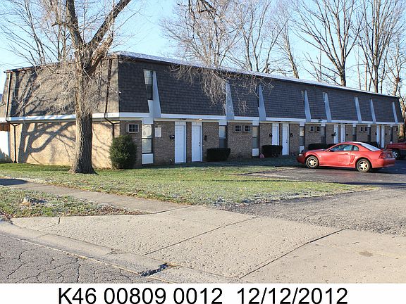 5th image of 991 Somerset Dr APT 2