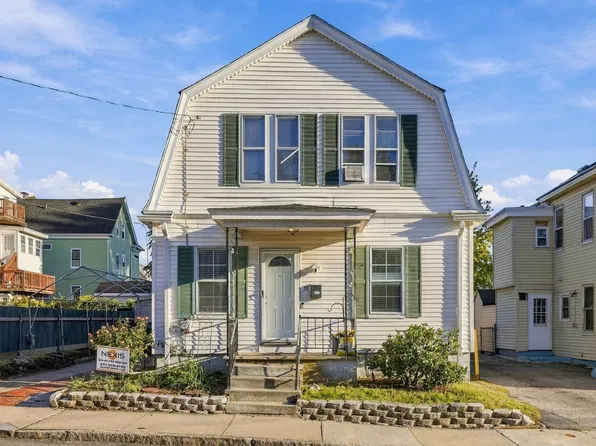 39 Boisvert St, Lowell, MA 01850