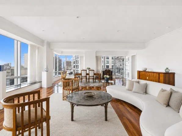 2 Avery St APT 21E, Boston, MA 02111
