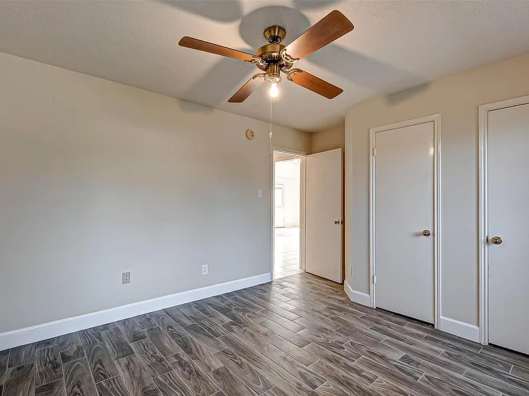 125 Barbetta Ct — Photo 26