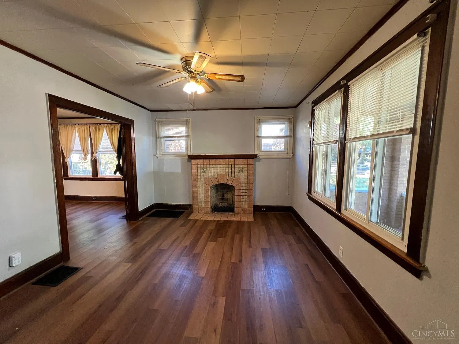 1 bed, 2884 sqft, $1,175 — Photo 2