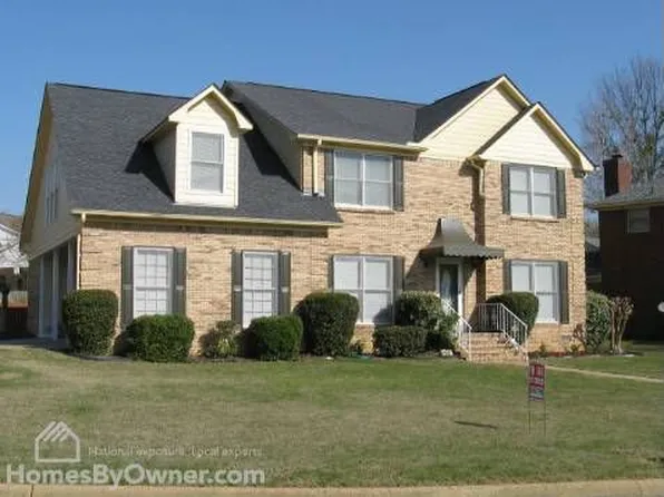 2953 N Hampton Dr, Tuscaloosa, AL 35406
