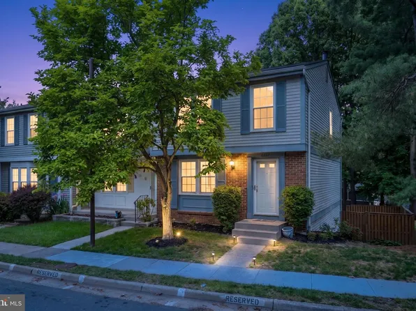1577 Bennington Woods Ct, Reston, VA 20194