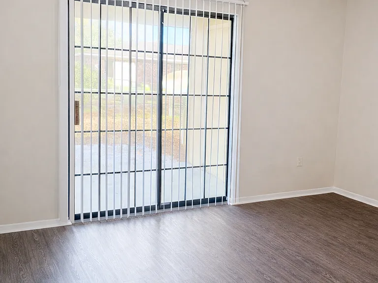 14180 Oneal Rd — Photo 3