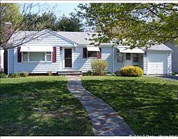 1st image of 328 Lawnacre Dr