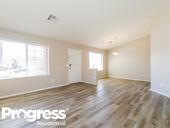 3rd image of 11234 E Dartmouth Cir