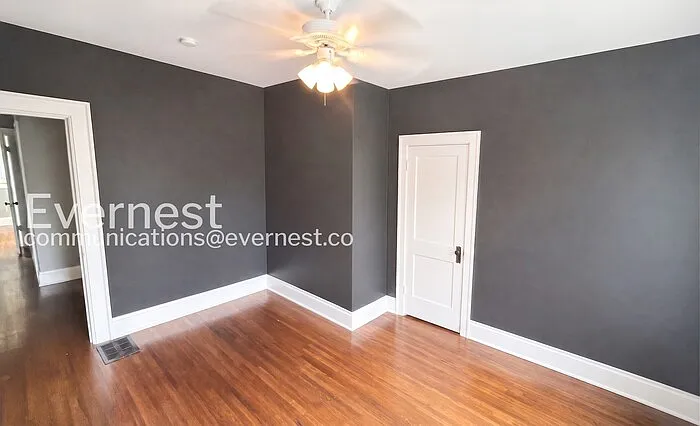 700 Linwood Ave — Photo 15