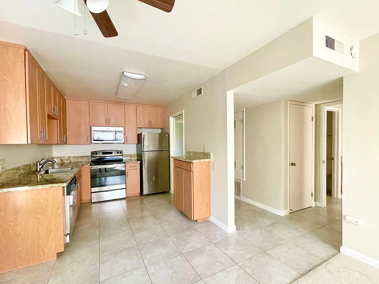 2707 O Street — Photo 4