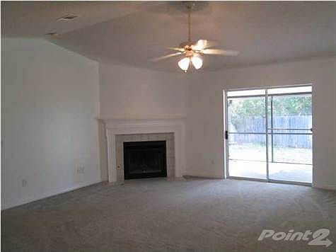 3rd image of 412 Bay Oak Dr
