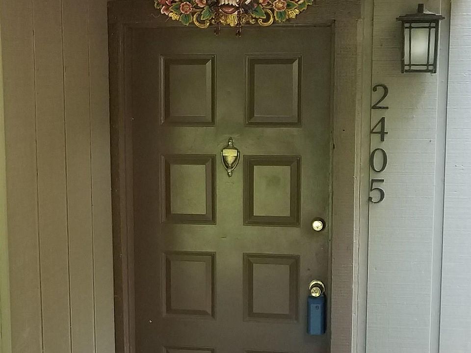 1st image of 2405 Cumberland Ct SE