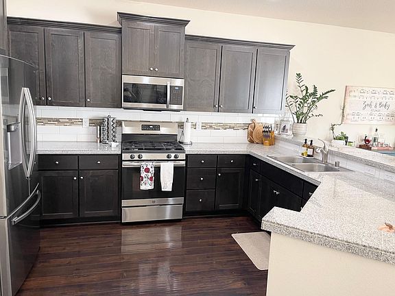 2nd image of 11802 NE 128th Pl