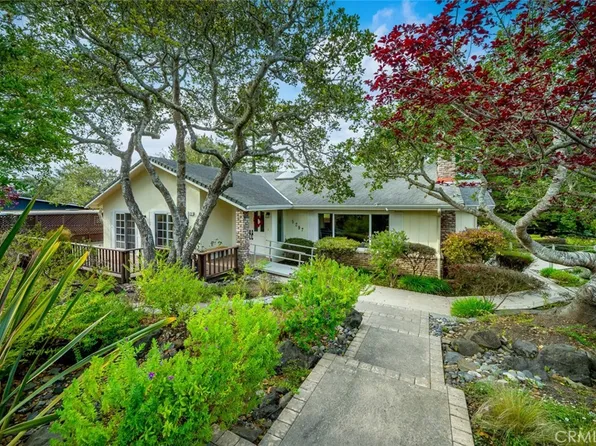 5297 Hillcrest Dr, Cambria, CA 93428