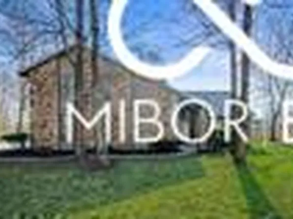 8500 N Ravenwood Dr, Muncie, IN 47303