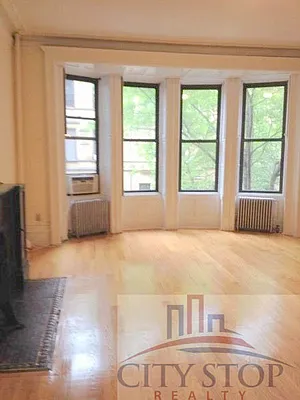 Rented by City Stop Realty | media 33