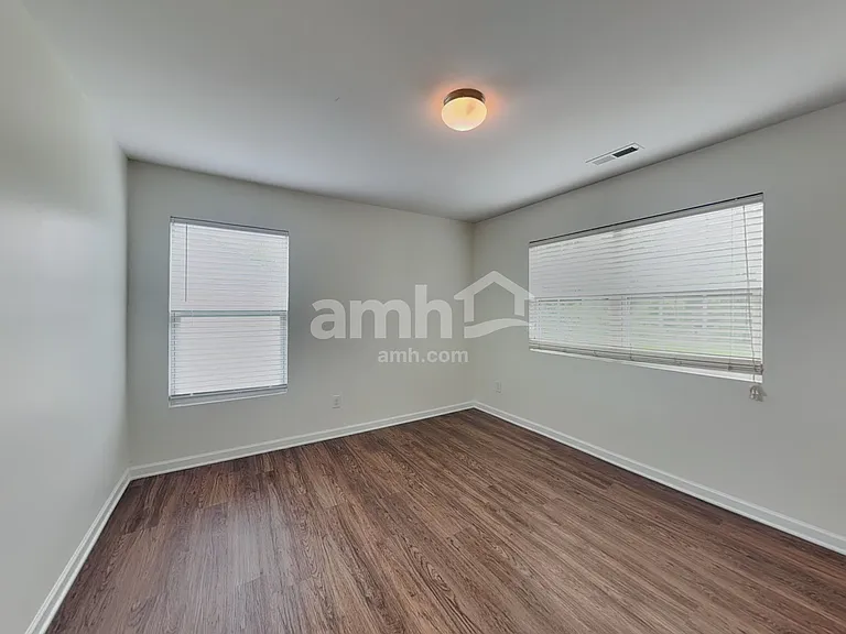 8921 Gray Willow Rd — Photo 19