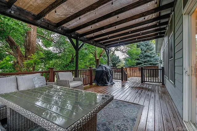 17072 Cornerstone Dr — Photo 4