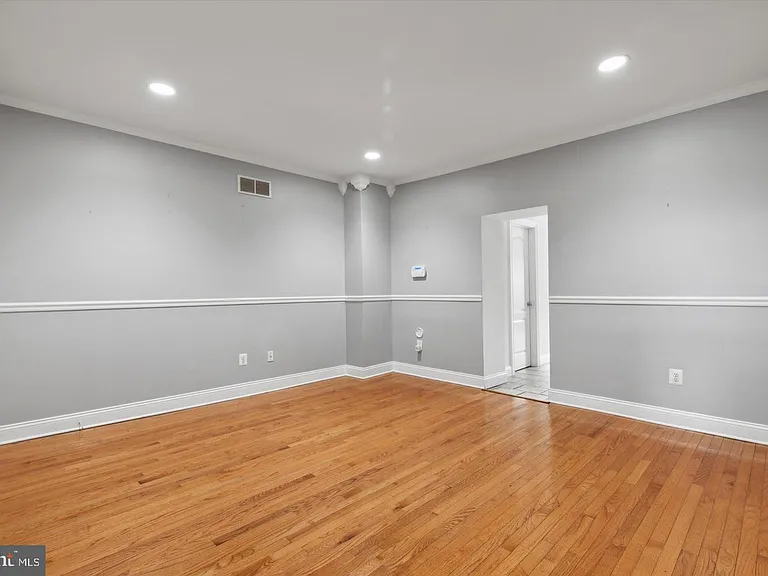 116 Dawson St — Photo 6