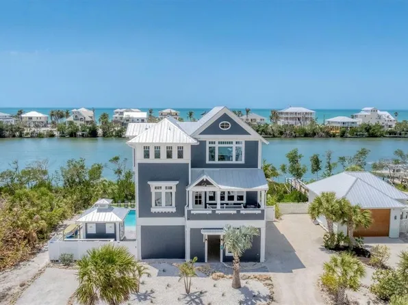 141 Bocilla Dr, Placida, FL 33946