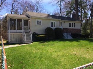 4 Cedarcrest Rd, Wilmington, MA 01887