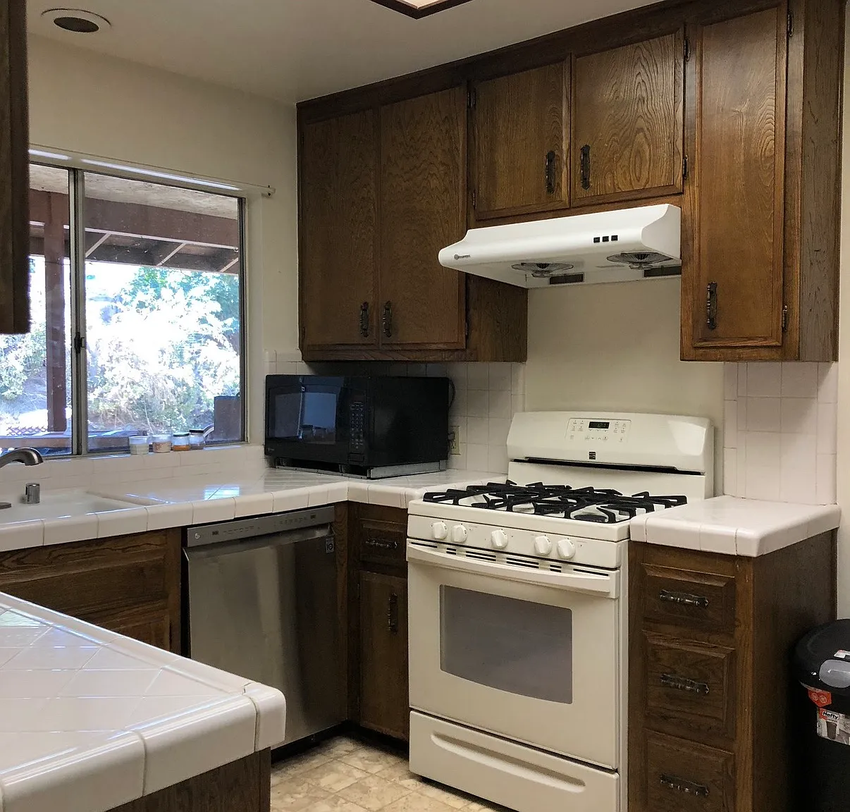 5 bed, 1643 sqft, $750 — Photo 4