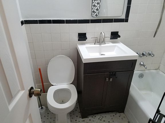5th image of 1-2Z Sadore Ln
