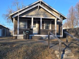 3206 3rd St, Des Moines, IA 50313