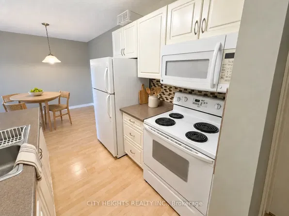 986 Huron St, London, ON