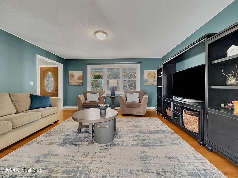 2nd image of 7 Timmons Lane