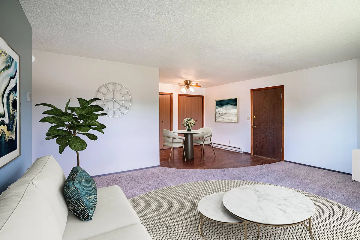 Fargo, ND Summerfield Apartments | 21A | Living - Summerfield