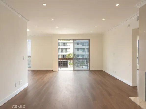 2175 S Beverly Glen Blvd APT 311, Los Angeles, CA 90025