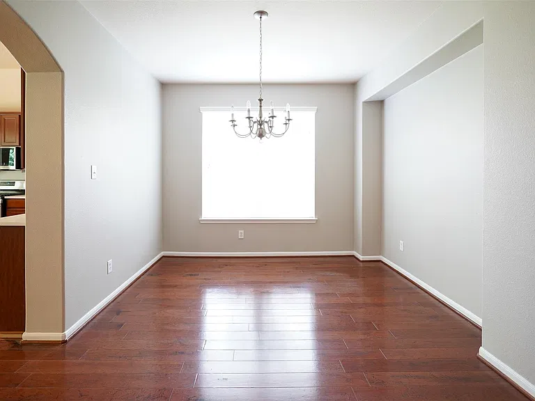 28038 Emma Gardens Ln — Photo 7