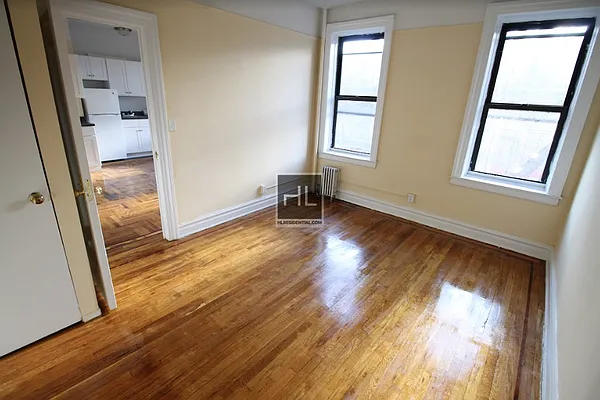 Rented by Highline Residential | media 42