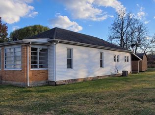 904 Center Ave, Worthington, KY 41183