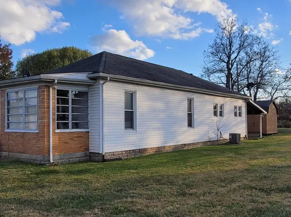 904 Center Ave, Worthington, KY 41183