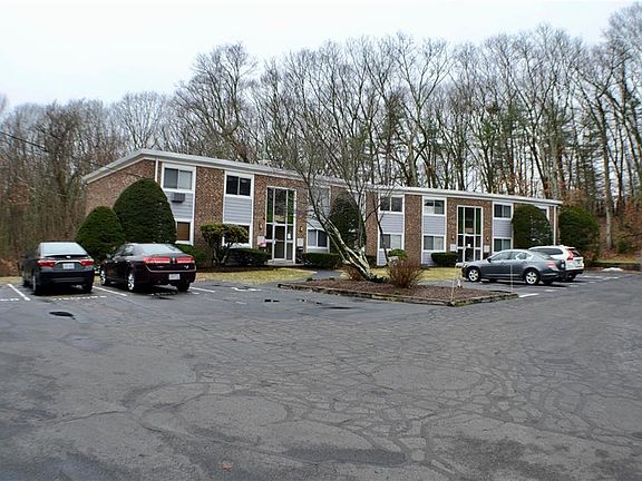 5th image of 494 Putnam Pike APT B9
