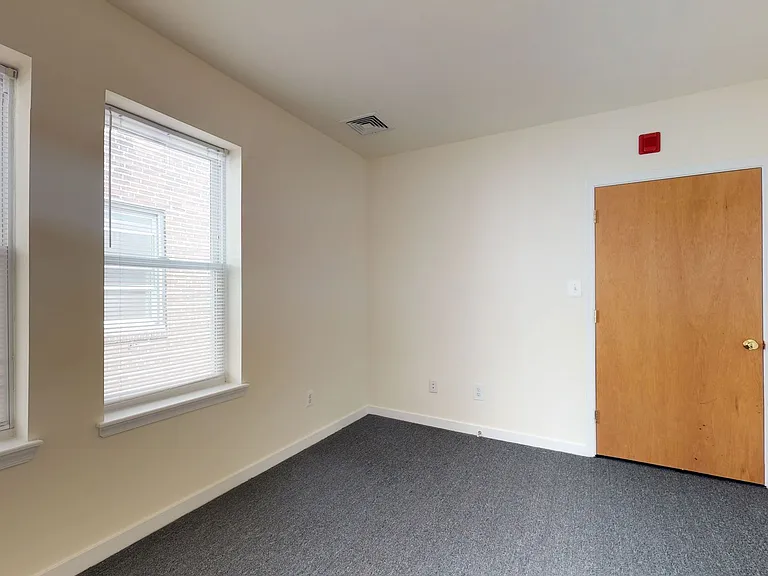 Osage Avenue Apartments — Photo 19