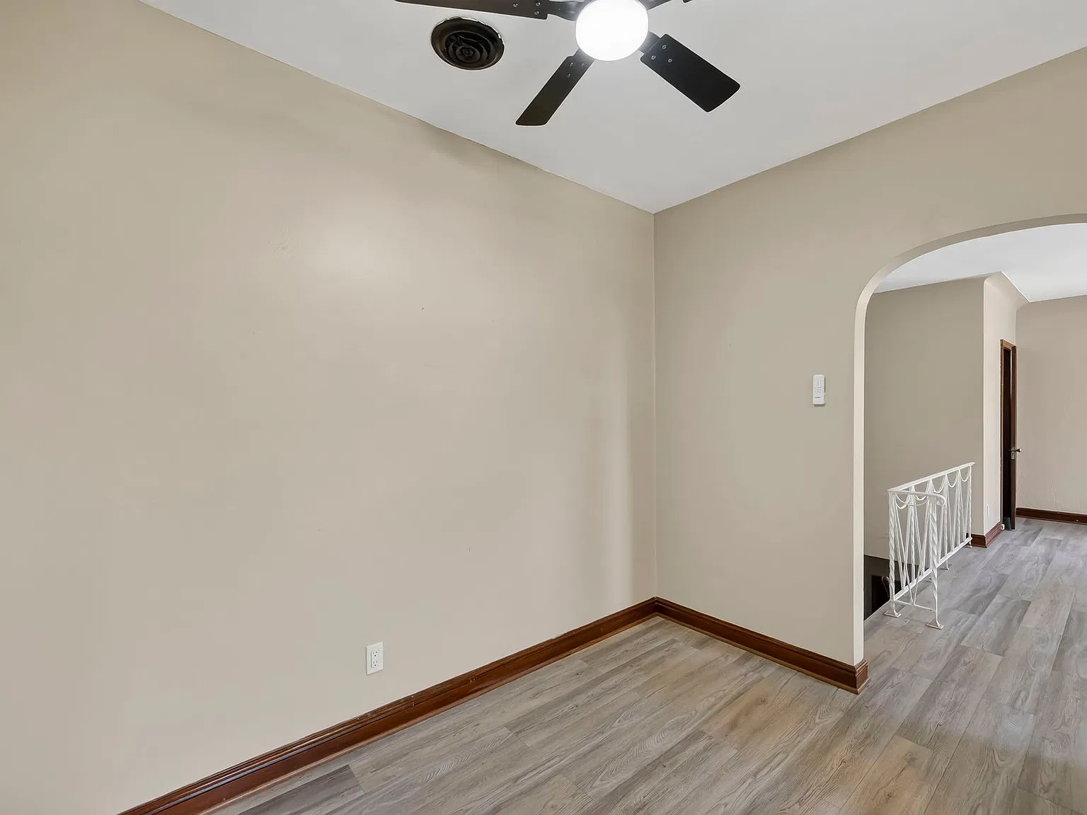 Updated Apartment for Rent in Holly Hills — Photo 4