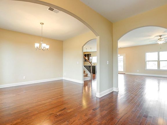 Alexandria Foyer and Dining Room