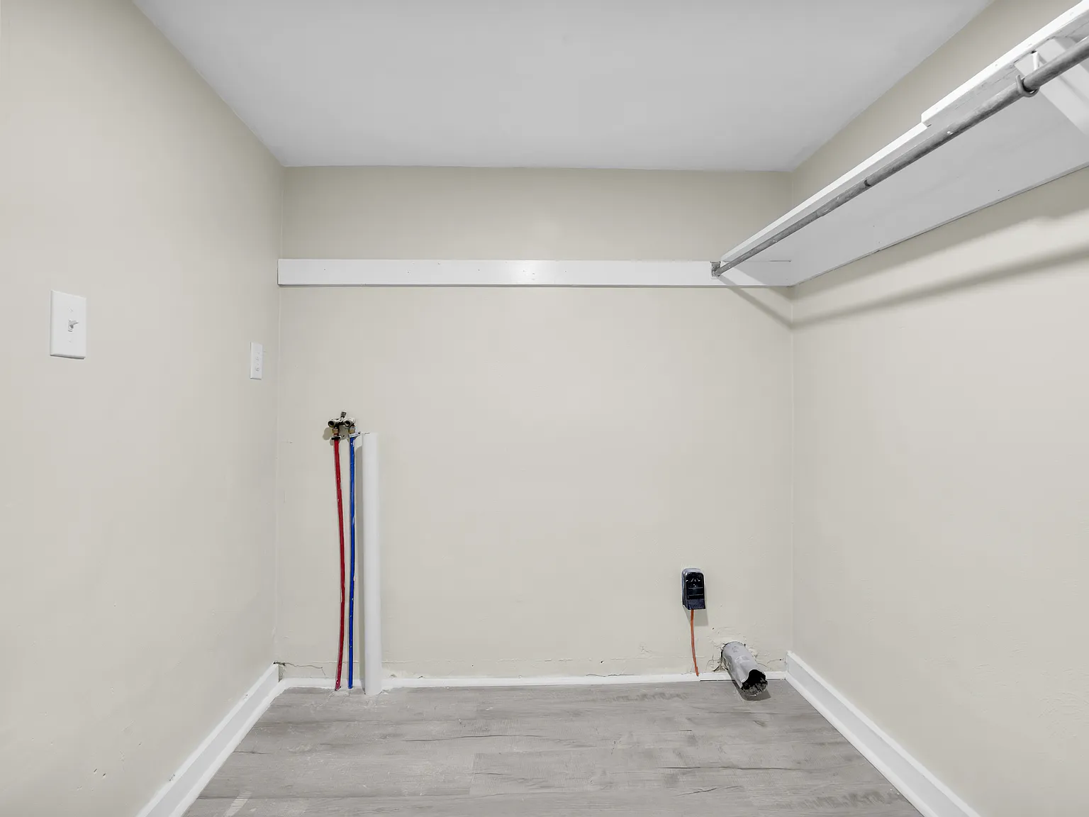 1 bed, 950 sqft, $1,235 — Photo 3