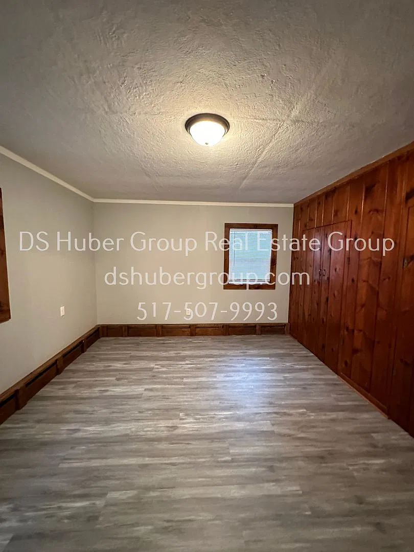 2588 Haslett East Lansing, MI 48823 — Photo 3