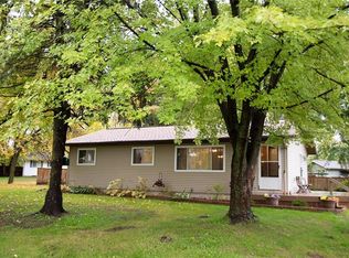 301 Wapiti La, Elk Mound, WI 54739